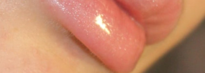 Clarins Gloss Prodige - 02 nude