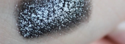 Chanel - Illusion D'ombre Long Wear Luminous Eyeshadow #85 Mirifique