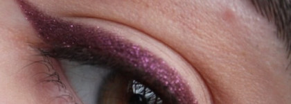 Avon glimmerstick diamonds (eye liner) - sugar plum