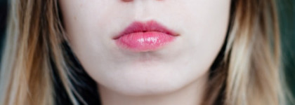 Блески для губ H&M Lip Gloss, оттенки London Mist и Paris Red