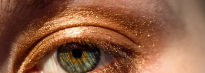 Milani - знакомство с брендом. Обзор на палетку для глаз Everyday Eyes Eyeshadow Palette и жидкую матовую помаду Amore Matte Lip Cream