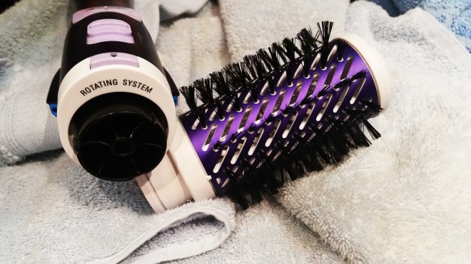 Отличная укладка с феном-щеткой Rowenta Brush Activ Volume & Shine mod. CF9320