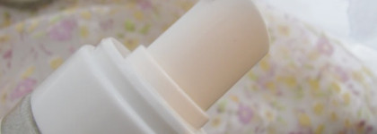 Очищающая пенка для умывания Dr. Santé Cucumber Balance Control и дневной крем Dr. Santé Camomile