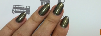 CND Vinylux 149 Steel Gaze и Weekly Top Coat