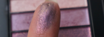 Такие красавцы - тени MAC veluxe pearlfusion shadow palette в оттенке Pinkluxe