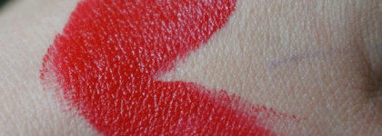 Sephora Cream Lip Stain в оттенке 01 Always Red