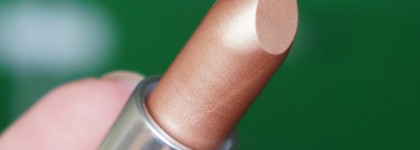 MAC lipstick в оттенке А63 Gel