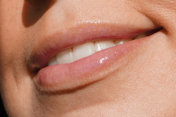 Блеск-бальзам для губ Givenchy Gelee D'interdit Smoothing Gloss Balm Crystal Shine в оттенке №8 Electric Purple