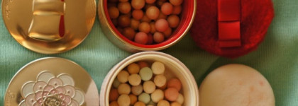 Сравним ? Guerlain Meteorites Aquarella Light Revealing Pearls of Powder и Guerlain Meteorites Perles D'etoile "Un soir a L'opera"