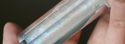 Коллекция Dior Kingdom of Colors. Dior Addict Gloss Mirror Shine Volume And Care в оттенке 004 Tiara