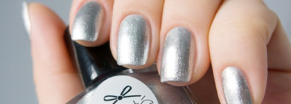 Ciaté PP069 Fit for a Queen