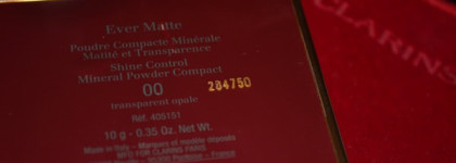 Clarins Ever Matte Shine Control Mineral Powder Compact #00 Transparent opale-Компактная пудра с матирующим эффектом Ever Matte