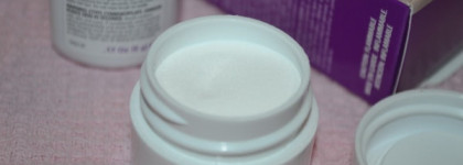 "sos" или спасите наши ногти с набором Orly Nail Rescue easily repairs and protects ckracked and broken nails