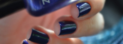 Прекрасный синий от Zoya Professional Nail Lacquer в оттенке #zp679 "neve"