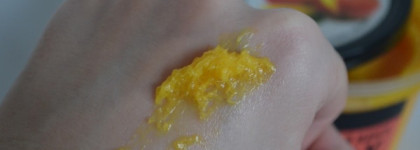 Organic Shop Organic Mango & Sugar Body Scrub и Organic Shop Organic Choco & Sugar (Скрабы для тела "Кенийский манго" и "Бельгийский шоколад")