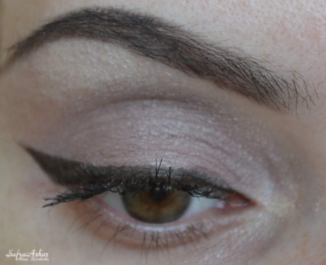 Нежно любимые тени Clarins Ombre Minerale Mineral Eyeshadow Smoothing & Long-Lasting #09 Lavender Tea