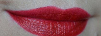 Моя прекрасная красная пылающая лава от Rimmel London Apocalips Matte Lip Velvet #505 Burning lava
