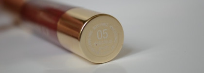 Вкусная слива от Clarins Lip Balm Crayon #05 Delicious Plum