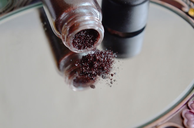 Ангельская пыль от MAC Pigment Blue Brown