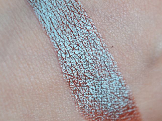 Ангельская пыль от MAC Pigment Blue Brown