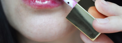 Спелая ежевика от Clarins Instant Light Lip Comfort Oil #08 Blackberry