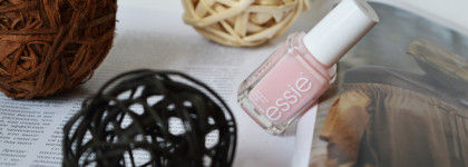 Essie Nail Lacquer #09 Vanity Fairest