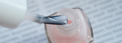 Essie Nail Lacquer #09 Vanity Fairest