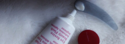 Ежедневный уход за сухой кожей лица от Clarins