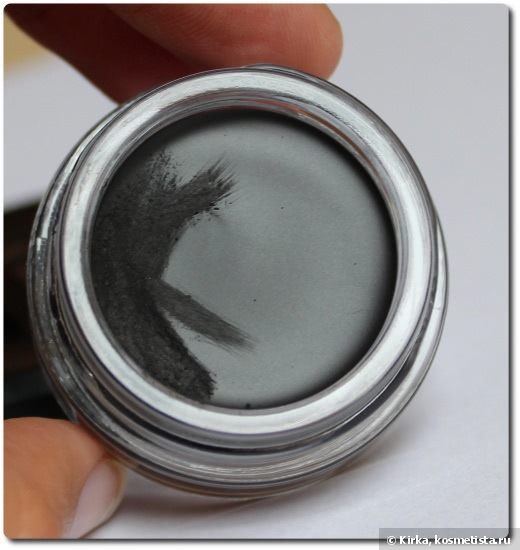 Brow Battle: Anastasia Beverly Hills Dipbrow Pomade vs. Inglot AMC Brow Liner Gel