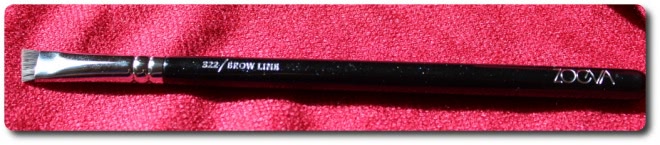 Brow Battle: Anastasia Beverly Hills Dipbrow Pomade vs. Inglot AMC Brow Liner Gel