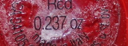 Красный амарант: Sephora Long-Lasting Vinyl Lip Lacquer, оттенок Red