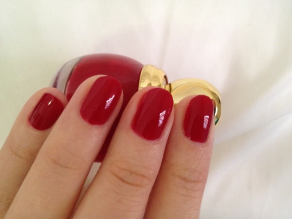 Свадебный маникюр с Dior Diorific Vernis 751 Marilyn
