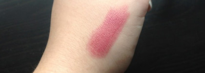 Капризная роза: L'oreal Paris Rouge Caresse в оттенке Mauve Cherie