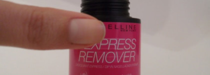 Тест-драйв жидкости для снятия лака Express Remover от Maybelline