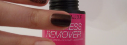 Тест-драйв жидкости для снятия лака Express Remover от Maybelline