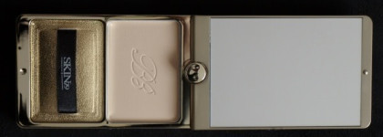 Компактная BB-пудра. Skin79 The Oriental Moist Sun BB Pact Plus Spf25 PA ++