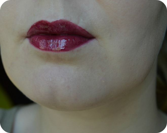 Дьявольский торт на моих губах - Nyx Butter Gloss в оттенке Blg22 Devil`s food cake