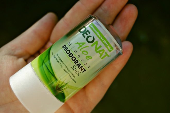 Почему я не сдружилась с Crystal Deodorant и полюбила Deonat Aloe Mineral Deodorant stick