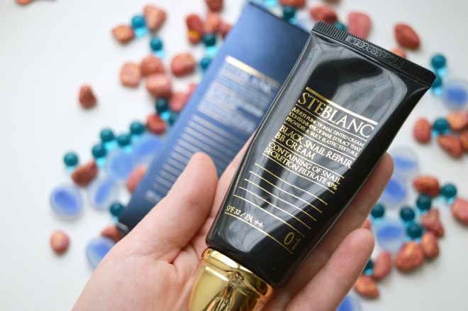 Steblanc Black Snail Repair BB Cream 01 Light Beige (bb-крем премиум-класса с экстрактом из слизи черной улитки и муцином )