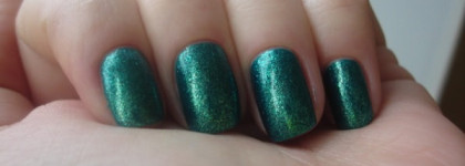 Космическое сияние с Orly Halley's Comet