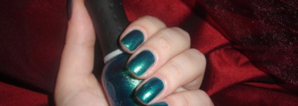 Космическое сияние с Orly Halley's Comet