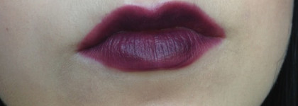 Wet N Wild Mega Last Matte Lip Color в оттенке Vamp It Up/Style vamp 919B - матовая губная помада