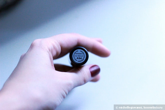 MAC Retro matte lipstick оттенок All Fired Up