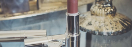 Seventeen Matte Lipstick в оттенке 03