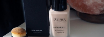 Nouba: Staminal Foundation и кисть для нанесения тонального