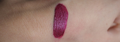 Nyx Liquid Suede metallic matte 34 Pure Society - мой первый матовый металлик
