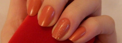 OPI  "My address is "Hollywood" NL T31