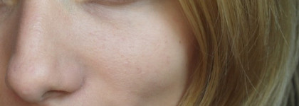 Тональный мусс Catrice Matt Mousse Make Up в оттенке 025 Light beige