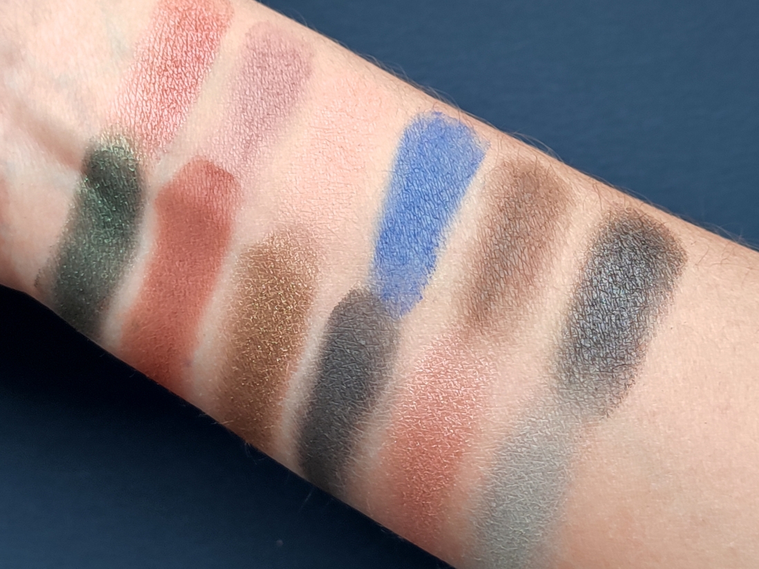 Дневной свет у окна