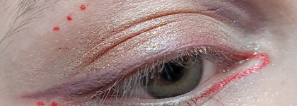 Атмосфера праздника: макияж к году красной огненной лошадки